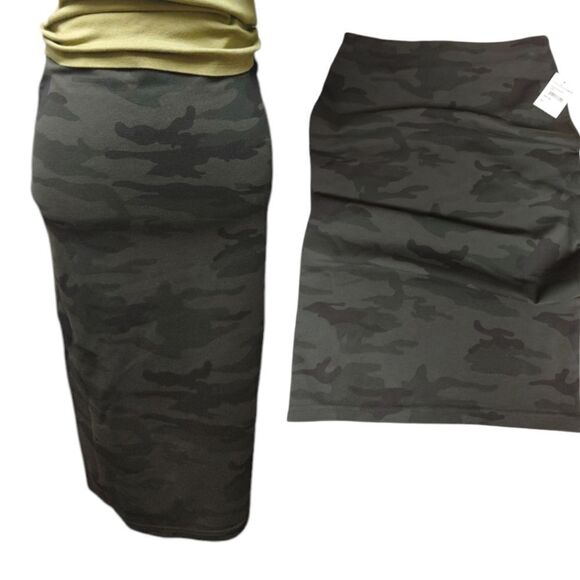 Sanctuary Camo Pencil Skirt (Grey) Sz XS - Picture 2 of 5